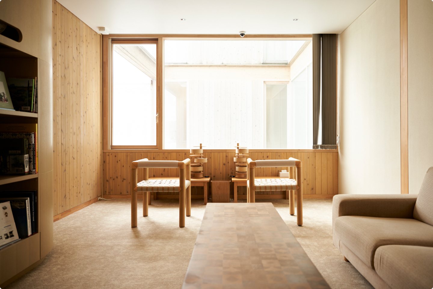 The hotel lounge